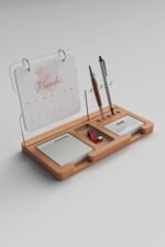 CW-43 Ahşap Masa Takvimi